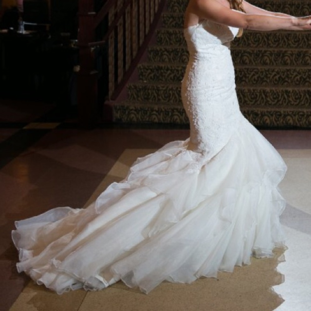 Size 6 Sofia Tolli Gown